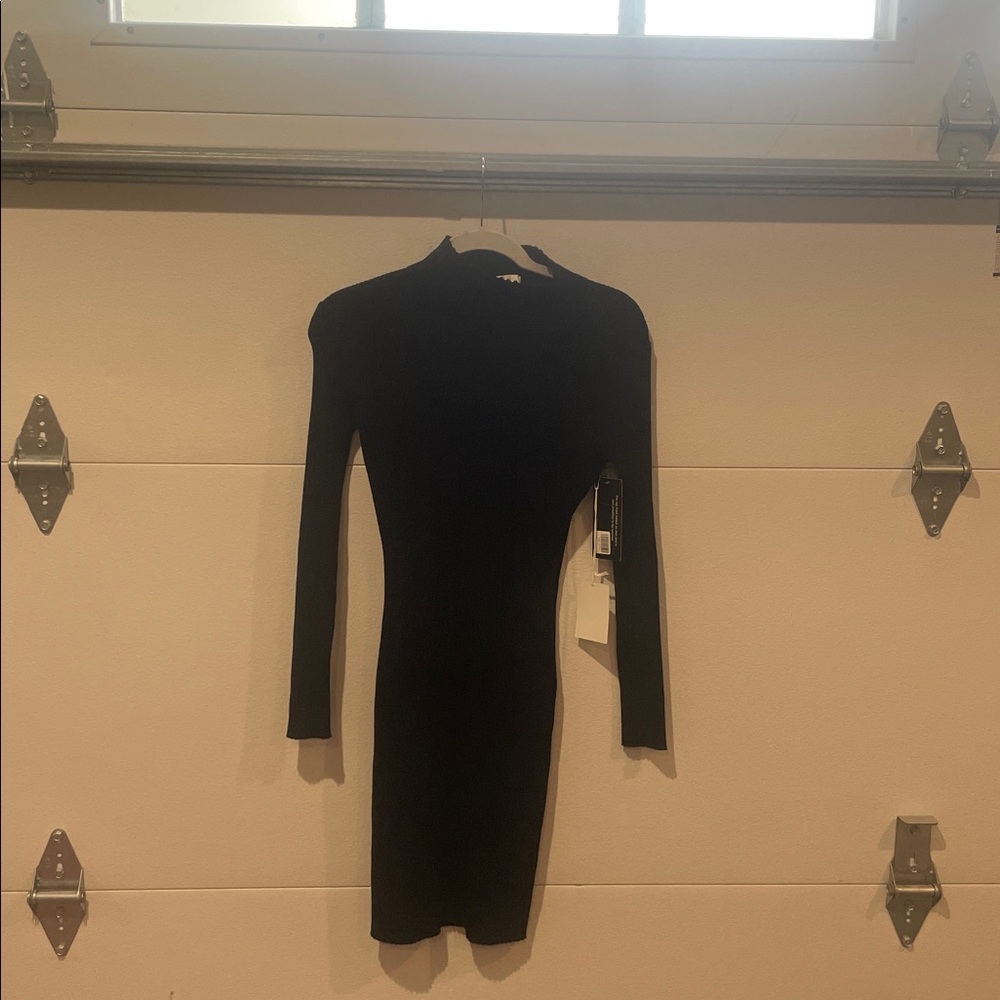 Elegant Black Long Sleeve Dress
